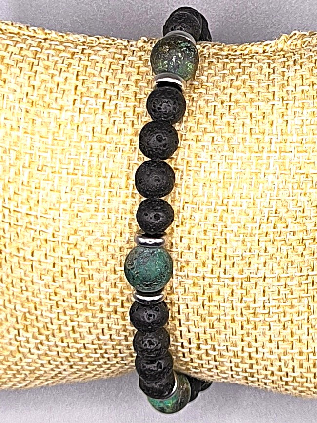 Perlenarmband aus Lavastein und grünem Naturstein für Herren