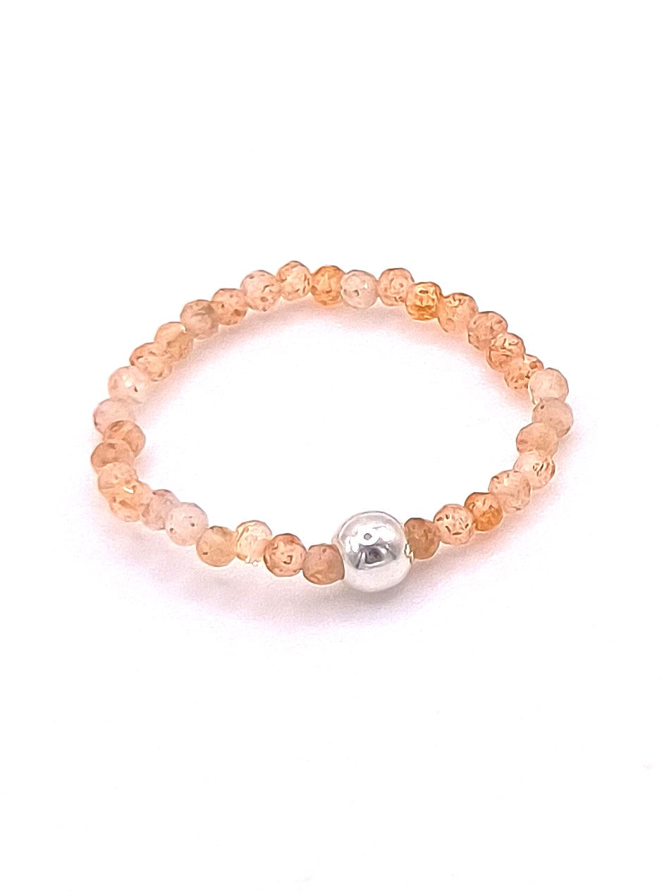 Ring aus Sonnenstein und Silber für Damen