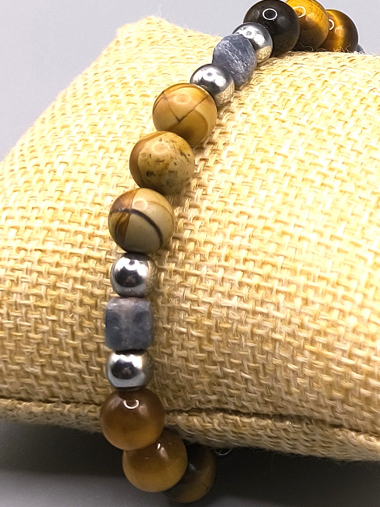 Perlenarmband aus Tigerauge, Walnuss-Jaspis und Hämatit für Herren