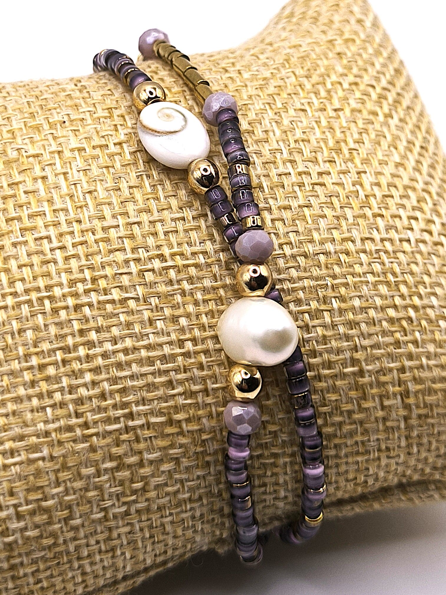 Perlenarmband aus Süßwasserperlen und Shivaauge für Damen