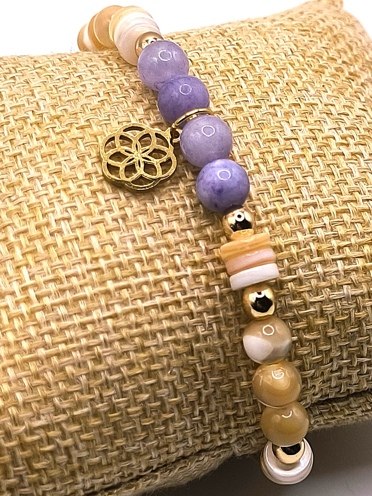 Perlenarmband aus Chalcedon und Hämatit für Damen