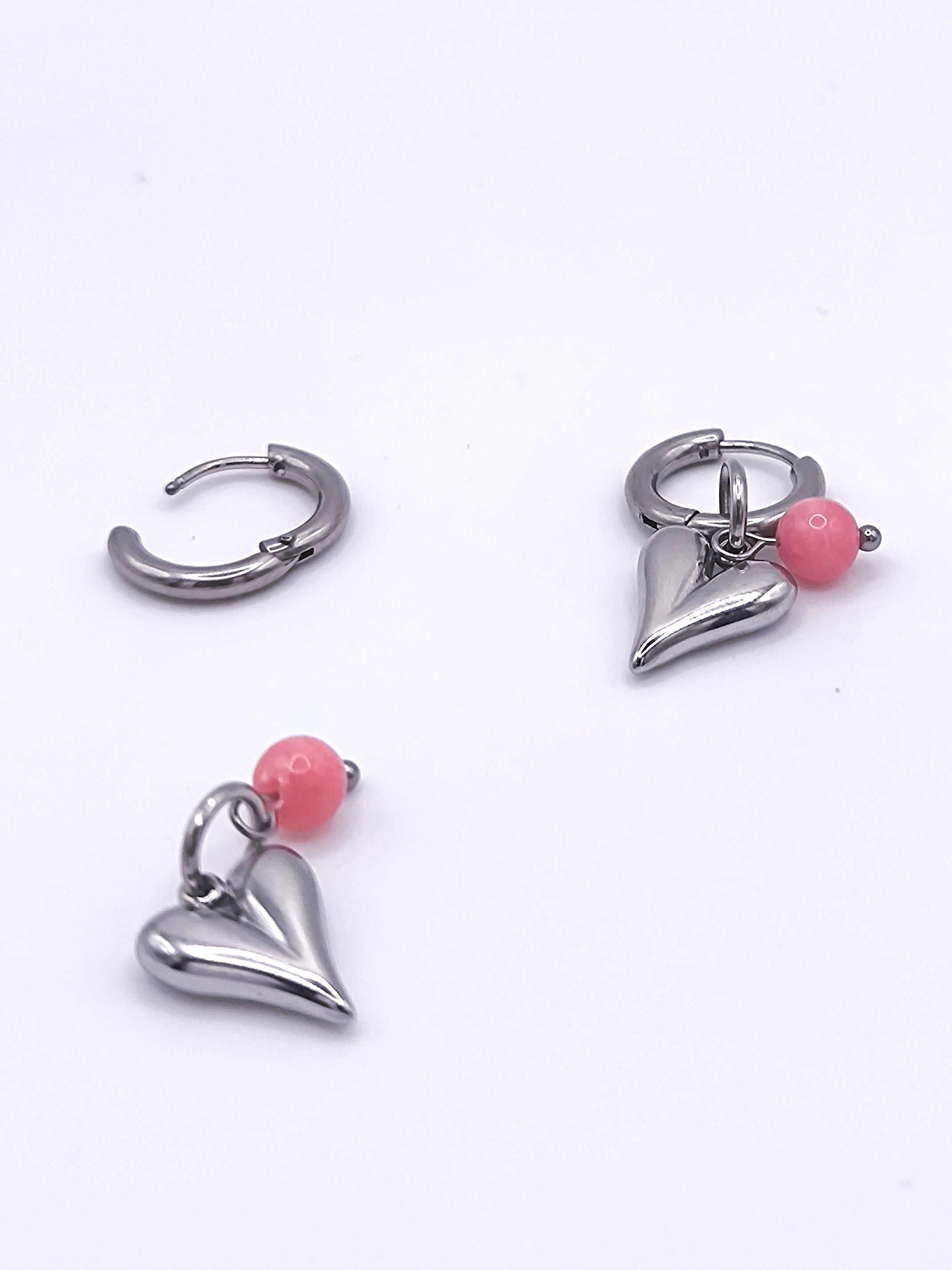 Ohrringe aus Chalcedon und Edelstahl-Herz für Damen