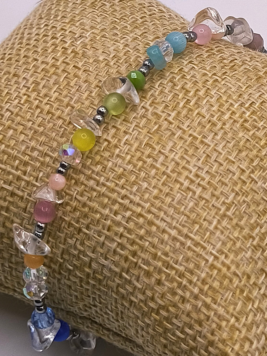 Perlenarmband aus Cat-Eye und Bergkristall für Damen