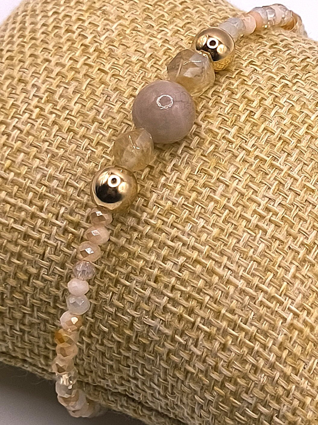 Perlenarmband aus Citrin und Hämatit für Damen