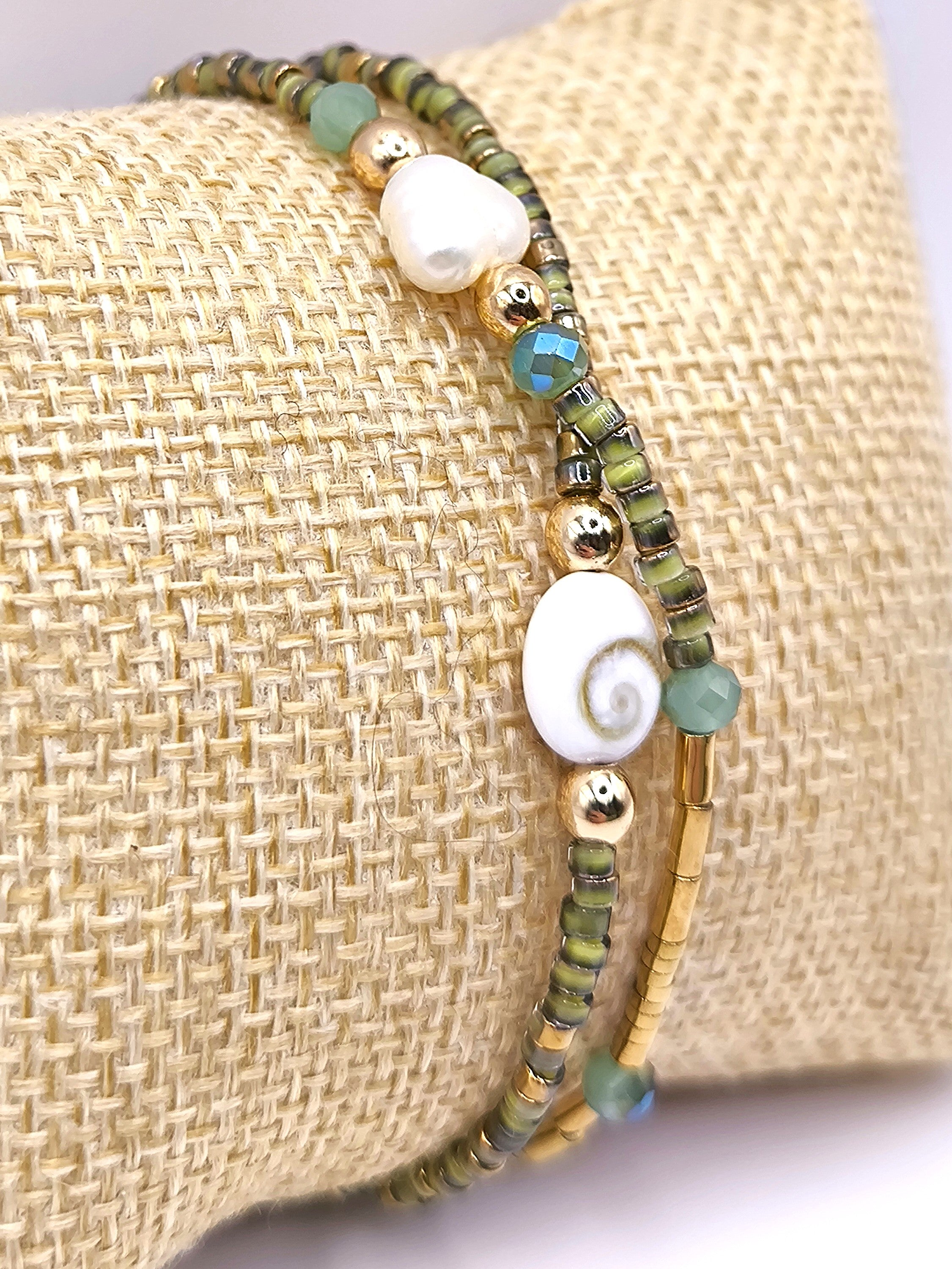 Perlenarmband aus Süßwasserperlen und Shivaauge für Damen