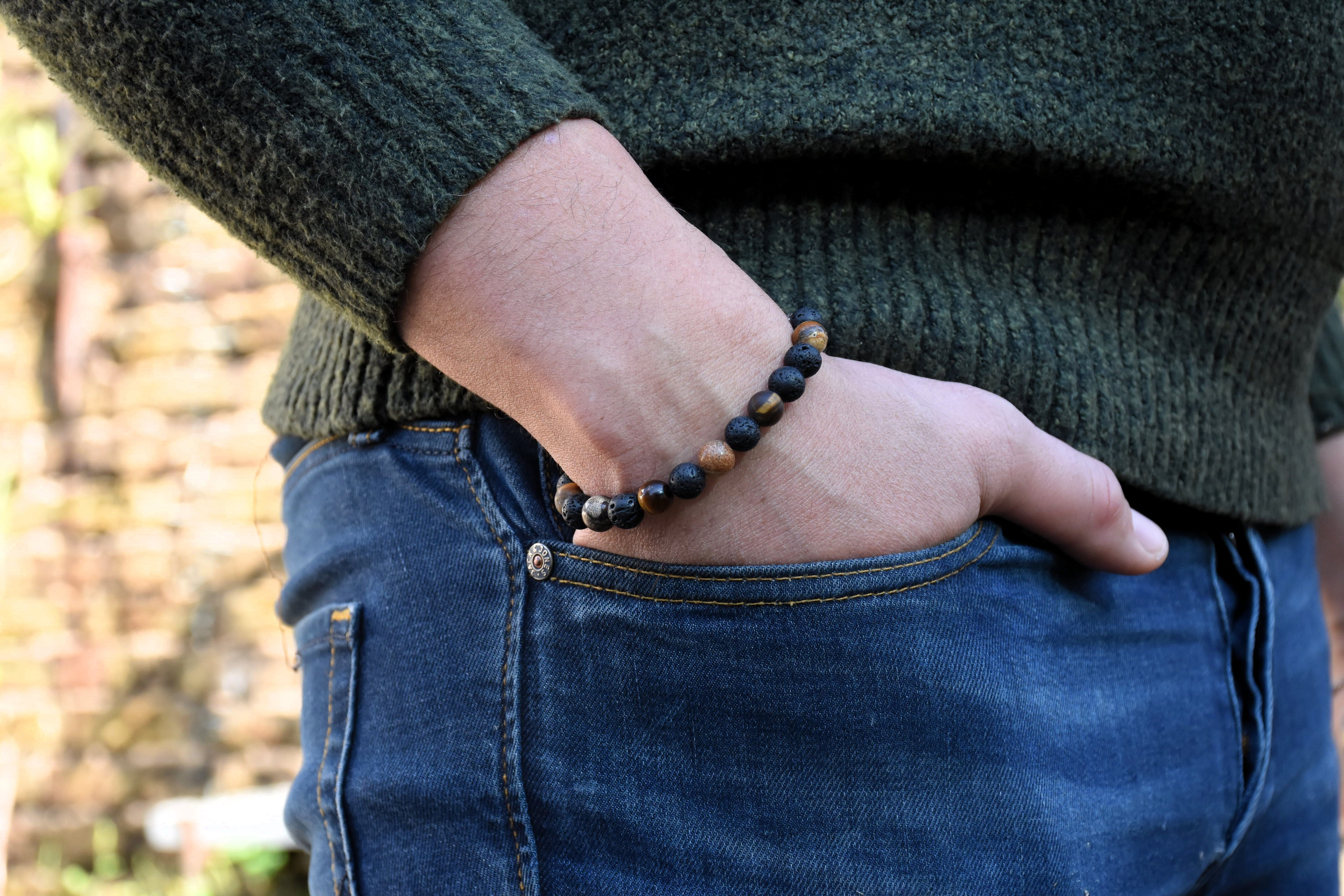 Perlenarmband aus Lavastein, Tigerauge und Jaspis für Herren