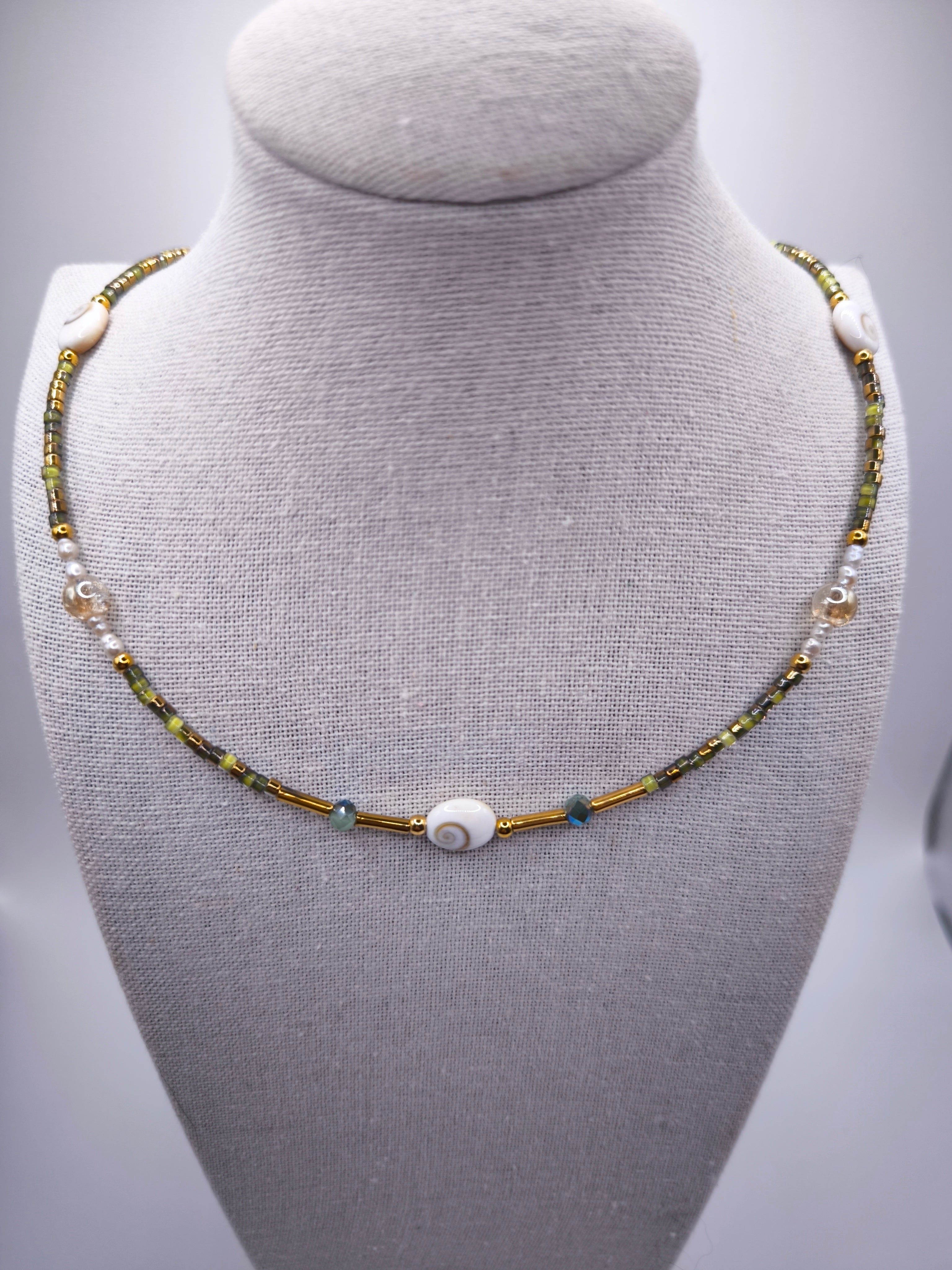 Shiva Kette grün