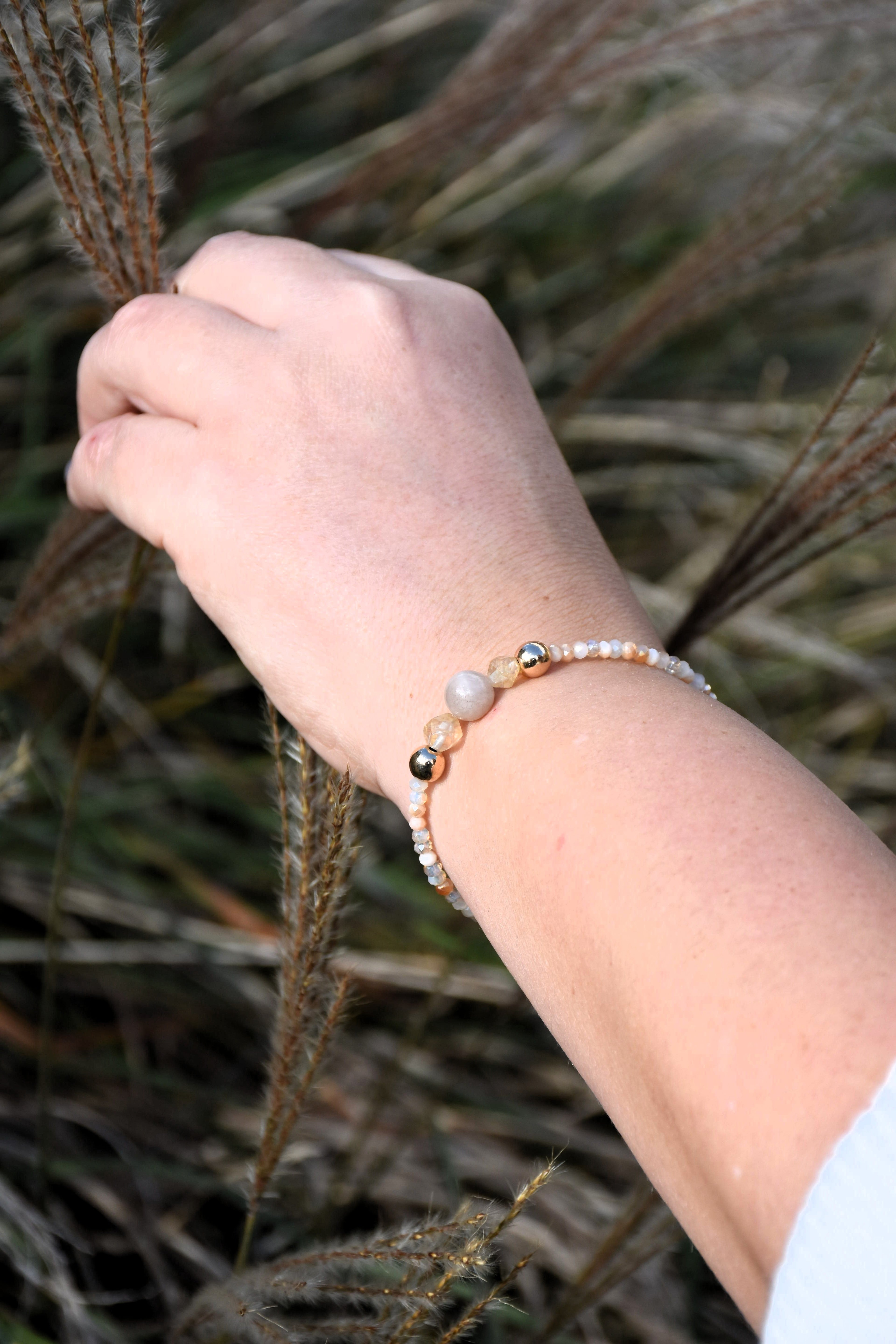 Perlenarmband aus Citrin und Hämatit für Damen